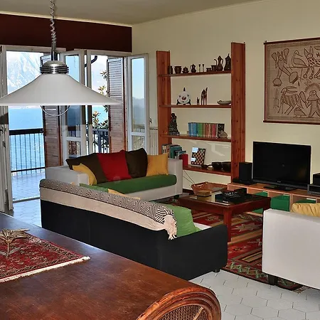 Retro * Torri del Benaco