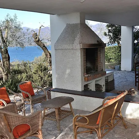 Villa Retro *